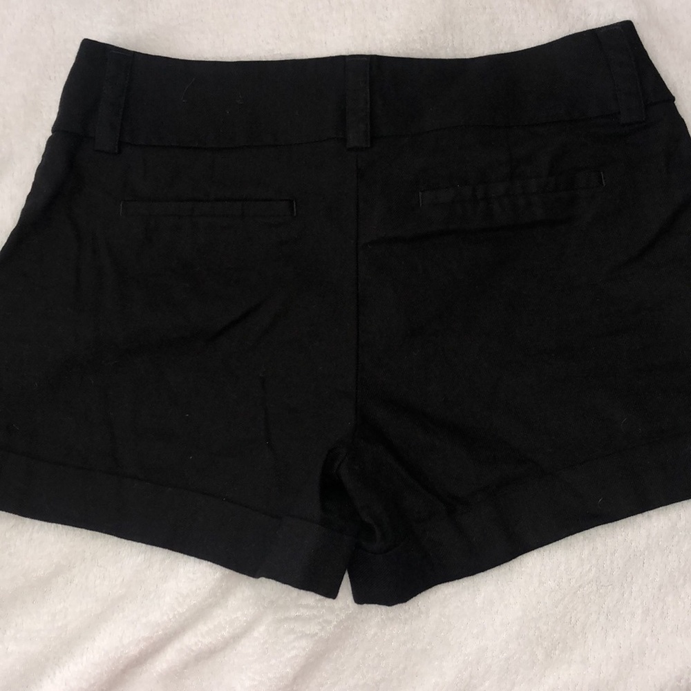 Express Black Shorts - Picture 4 of 4
